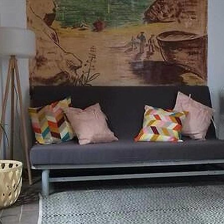 Apartamento De Diseno Cerca De Tren, Playa Y Bcn Масноу Экстерьер фото